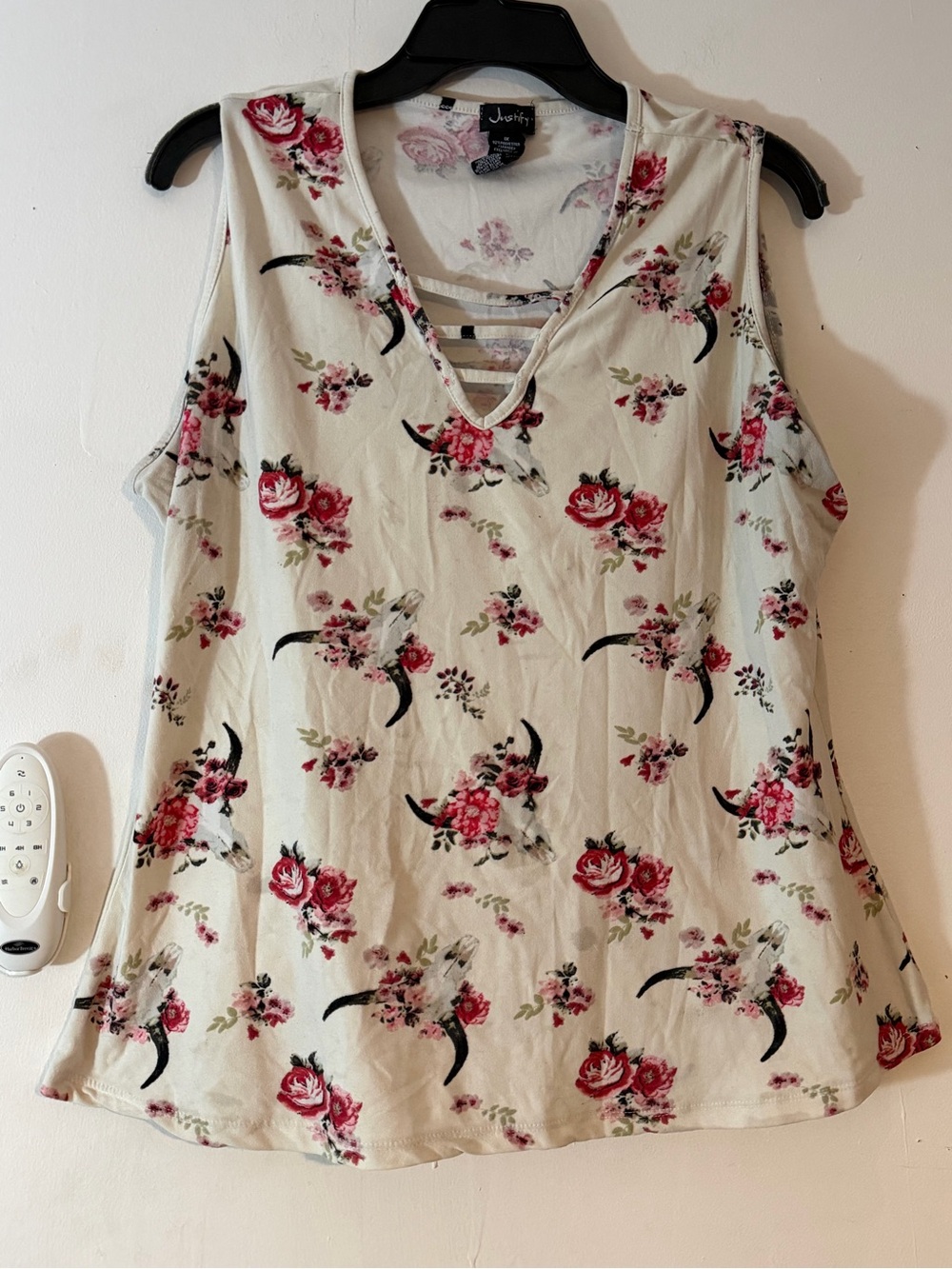 Justify Womens 1X Ivory Floral Bull Skull V-Neck Strappy Sleeveless Tank Top